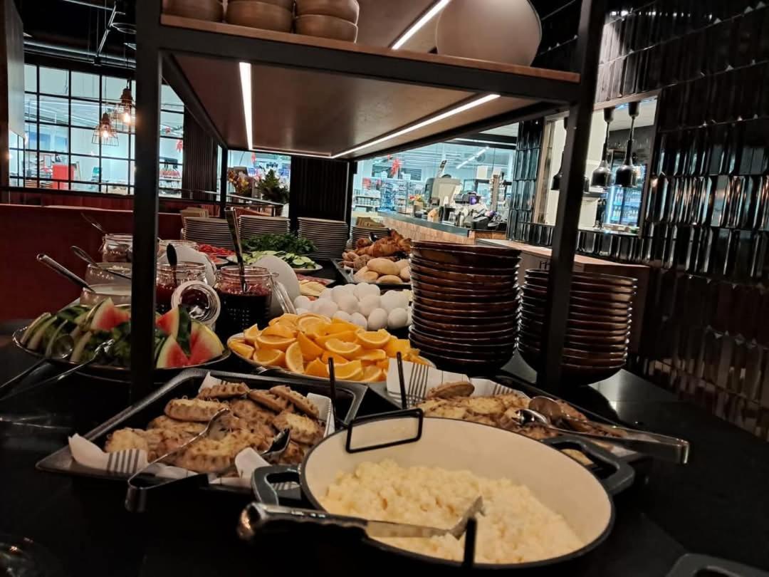 Kuukkeli Saariselkae Inn Bagian luar foto